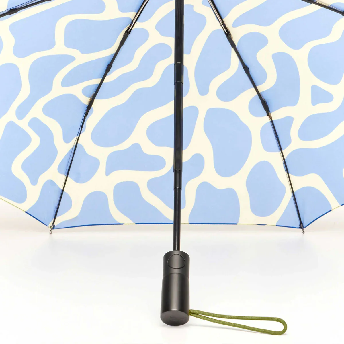 Blue Ripples Automatic Umbrella - Image 4