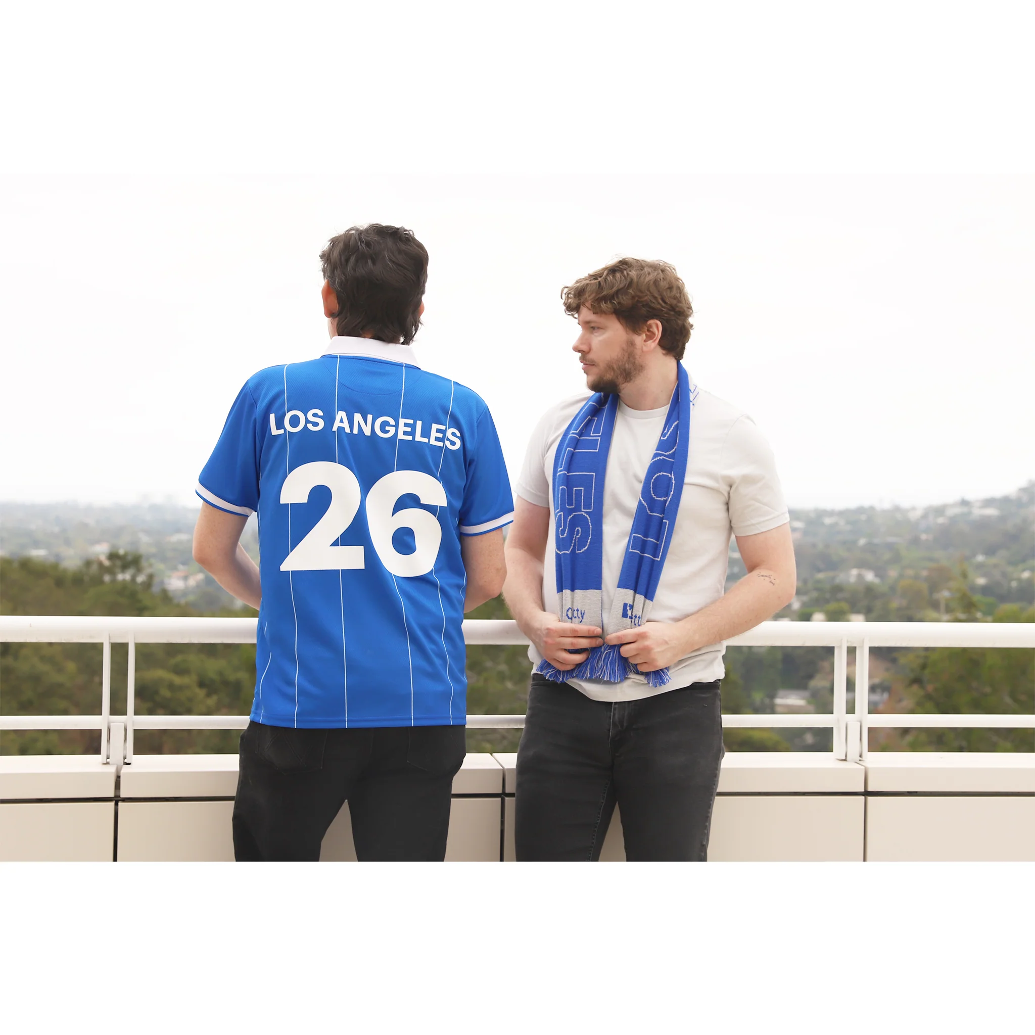 Double Sided Los Angeles Soccer Scarf - Image 3