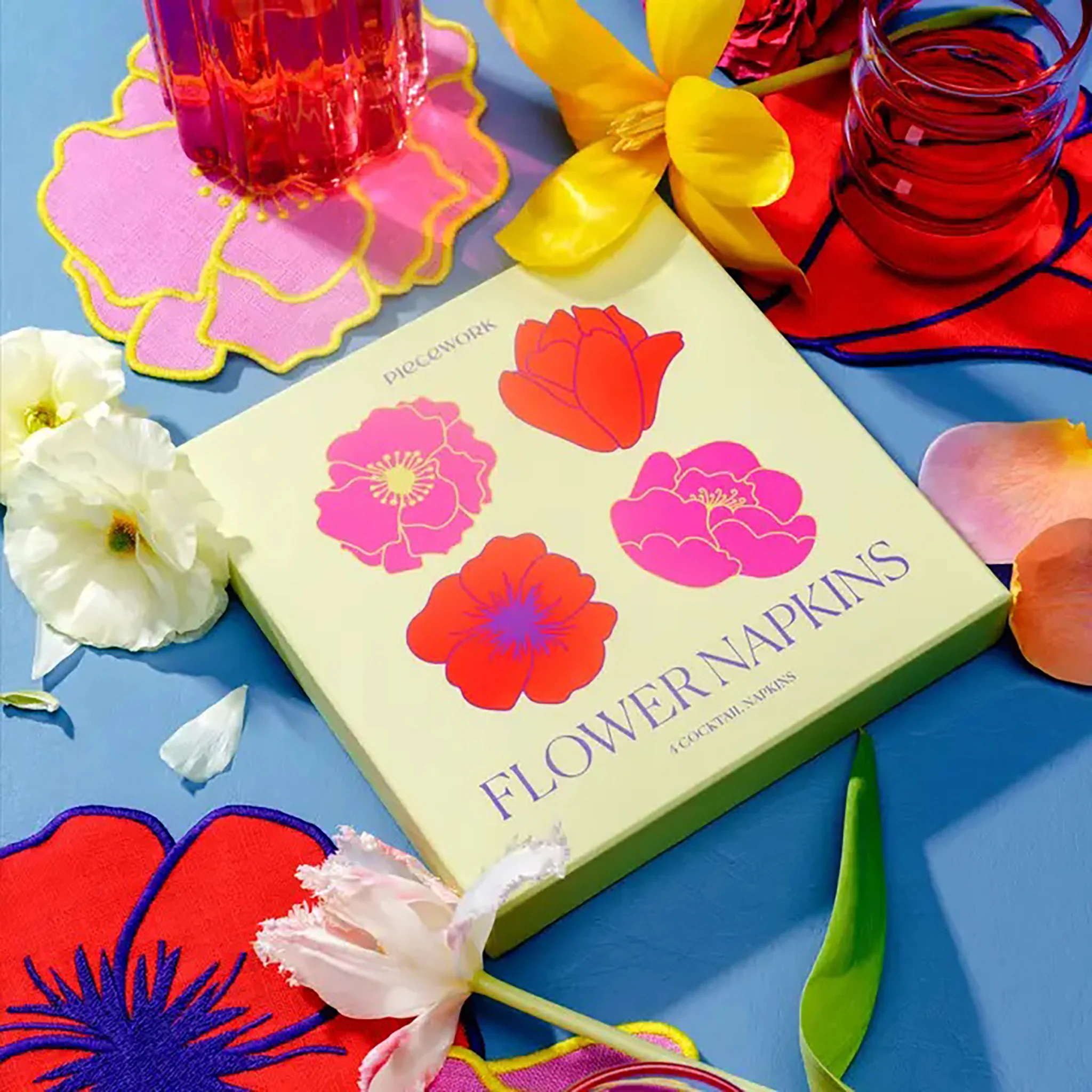 Flower Napkins - Image 3