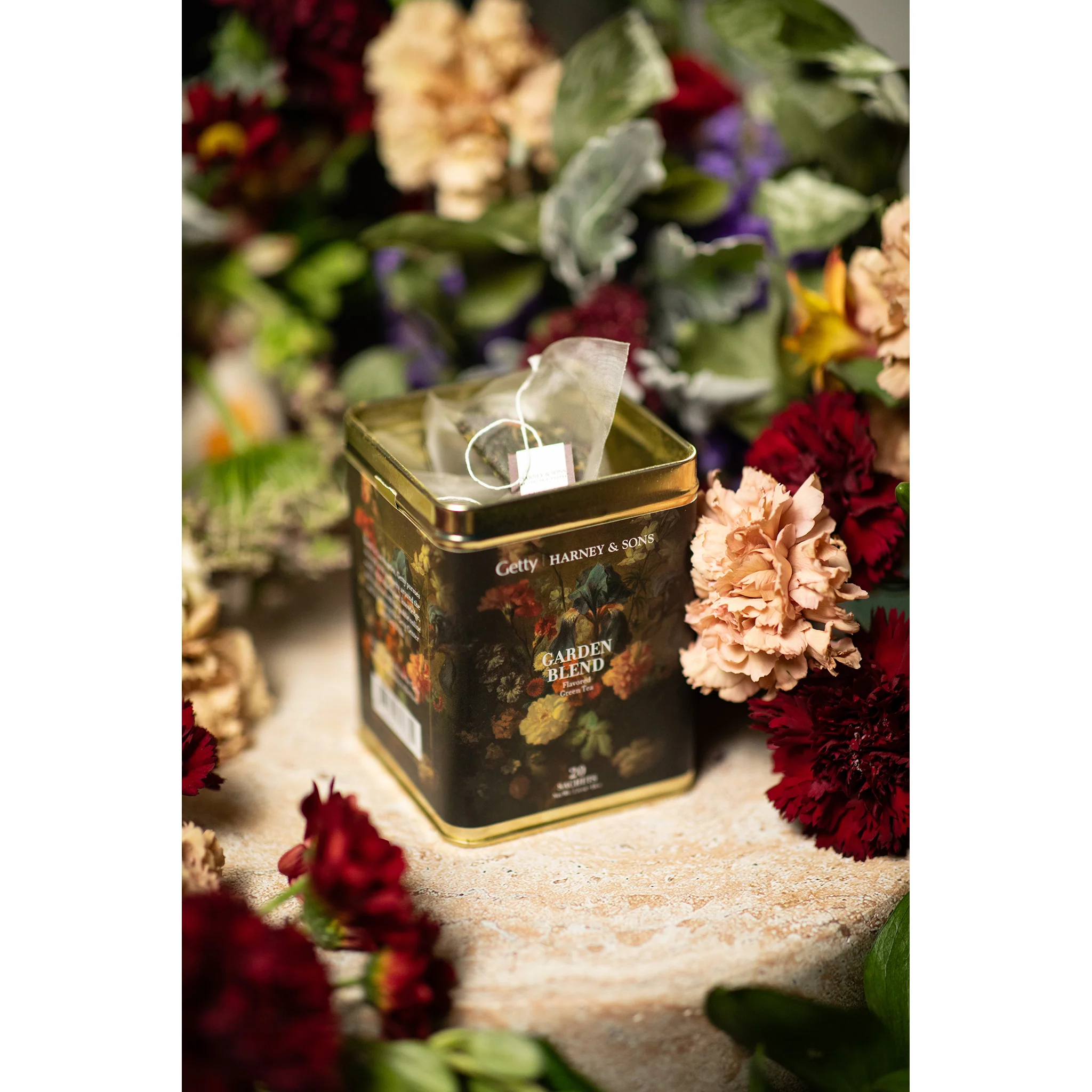 Getty Garden Blend Green Tea Tin - Image 2