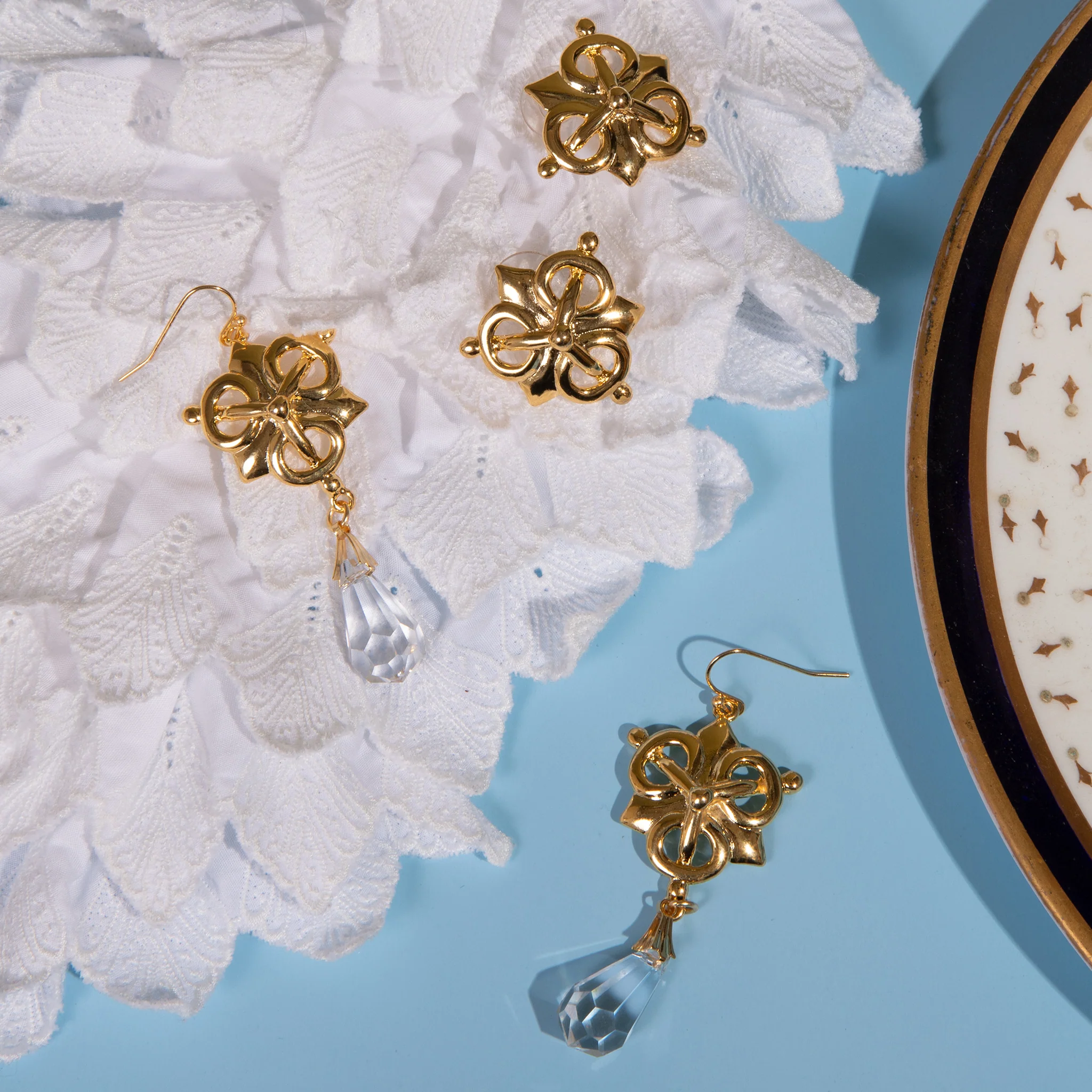 Regal Earrings - Image 4